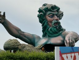 Old mardi grad float prop